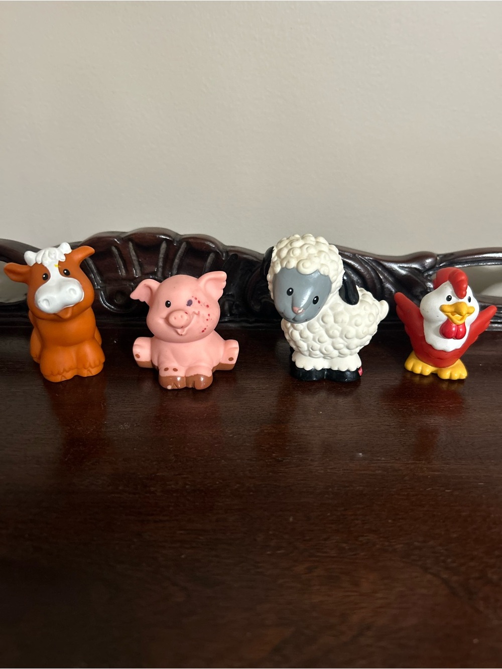 Vintage 1997 Fisher Price Little People Cow, Sheep, Pig & Chicken Farm Animals